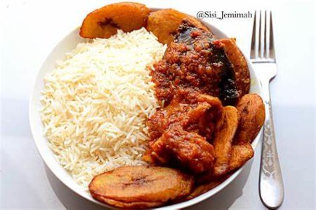 Fish Stew with White Rice - Image 5