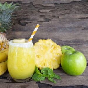 Pineapple, Apples and Banana Smoothie